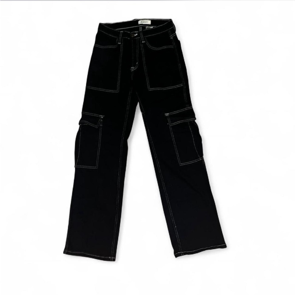black cargo pants